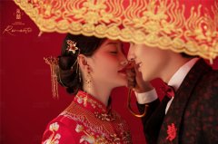 <b>拍婚纱照需要掌握什么技巧</b>