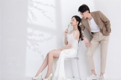 <b>婚纱影楼如何为新人满意的婚纱照</b>