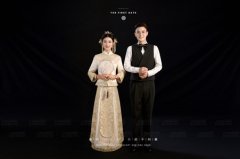 <b>拍婚纱照在服装方面要注意哪些内容</b>