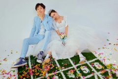 <b>长沙婚纱摄影在化妆品的选择上有何讲究?</b>