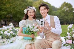 <b>婚纱摄影的时候需要考虑的因素有哪些？</b>
