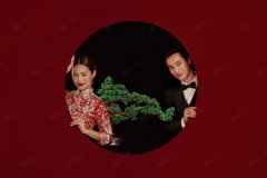 <b>一生只拍一次，婚纱摄影给你最经典的婚礼仪式</b>