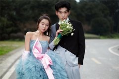 <b>婚纱影楼哪一些有专业可靠的摄影师呢</b>