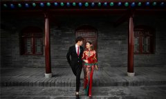 <b>长沙婚纱照拍摄中如何选择合适的礼服？</b>