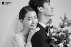 <b>婚纱摄影需要注意哪些方面？</b>