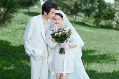 <b>婚纱摄影的专业性高吗？拍摄压力高吗</b>