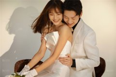 <b>婚纱影楼的选择应该如何做才合适</b>