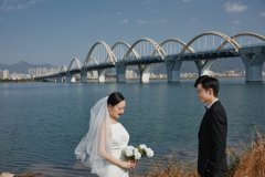 <b>婚纱影楼专业度该如何判断呢？</b>