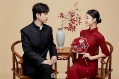 <b>婚纱影楼的选择应该如何做才合适</b>
