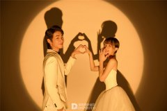 <b>长沙婚纱摄影的技术可以信赖吗？拍摄时间要多</b>