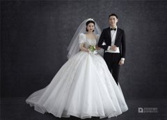 <b>婚纱摄影的收费很高吗？影楼的优秀服务体现在</b>