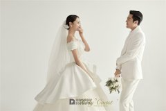 <b>拍婚纱照价格是固定的吗？如何选择套系？</b>