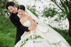 <b>婚纱摄影的拍摄会简单吗？提供的支持会好吗</b>