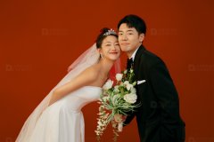 <b>拍婚纱照自己准备服装可以优惠吗？</b>