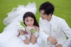 <b>新人婚纱摄影怎样选择拍摄风格更合适？</b>