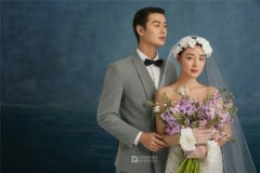 <b>海边拍婚纱照，选择礼服有哪些原则呢？</b>