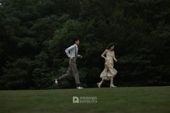 <b>婚纱影楼拍摄婚纱照，新郎新娘如何默契配合？</b>