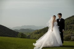 <b>新娘拍婚纱照妆容方面具体有哪些要求？</b>
