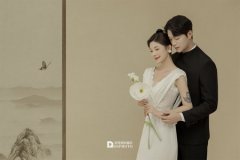 <b>时尚潮流婚纱摄影有何优势体验呢？</b>