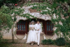 <b>拍婚纱照的专业摄影师如何拍出生动的照片？</b>