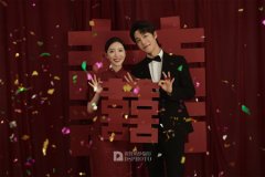 <b>拍婚纱照婚纱影楼免费赠送婚纱租赁服务吗？</b>