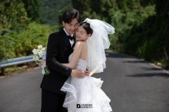 <b>婚纱影楼可以给消费者，带来哪些不错的拍摄保</b>