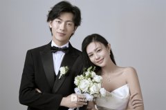 <b>婚纱摄影身材不够苗条应该如何是好？</b>