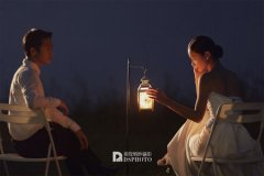 <b>拍婚纱照如何突出画面的层次感？</b>