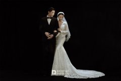 <b>婚纱影楼户外拍摄阳光太刺眼怎么办？</b>