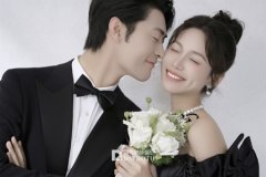 <b>拍婚纱照的具体步骤都有哪些？如何保证婚纱照</b>