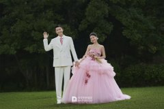 <b>婚纱摄影配饰和服装需要另外收费吗？</b>