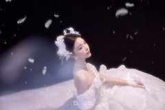 <b>婚纱影楼每次换造型需要多少个小时？</b>
