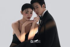 <b>拍婚纱照可以自己操作吗？一定要找影楼拍吗？</b>