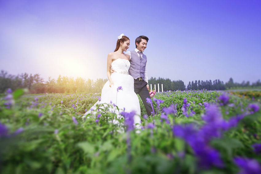 怎样找到合适的春夏婚纱照外景呢