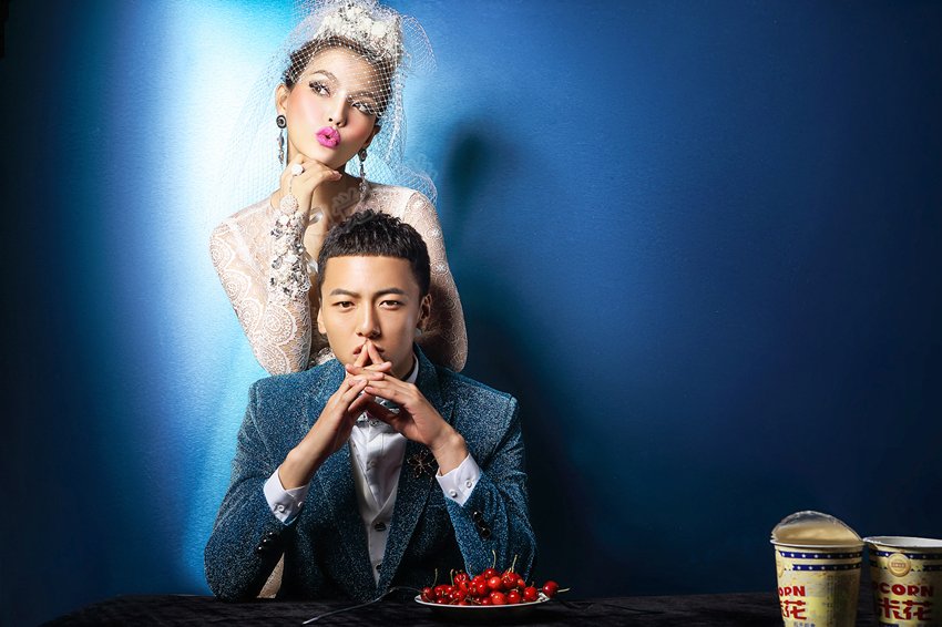 是否了解创意婚纱照拍摄呢？适合您拍摄吗？