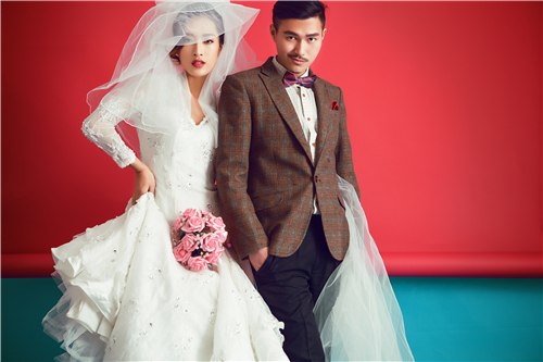 选择婚纱摄影公司，新人需要从哪些方面考虑？