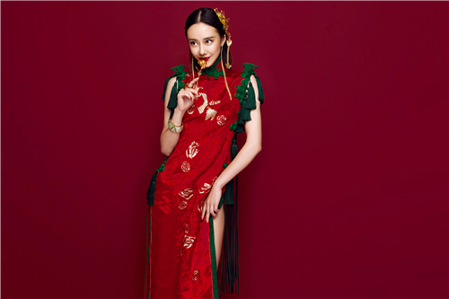短头发的新娘要如何定造型