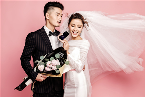 长沙拍婚纱照新婚夫妻都需要注意哪些问题？