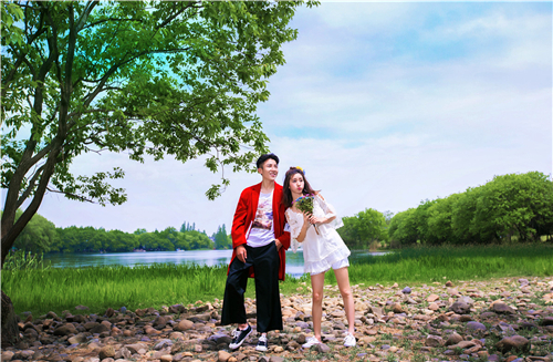 <b>长沙拍婚纱 想要拍出美美的感觉夏天注意什么？</b>