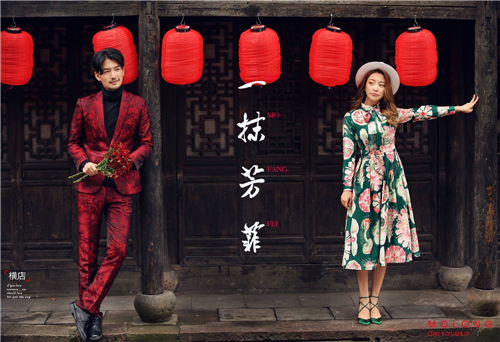 <b>想要一套美美的婚纱照吗？那就来长沙拍婚纱照</b>