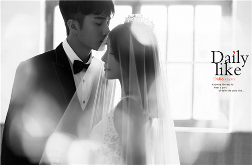 <b>如何选择婚纱摄影影楼？</b>