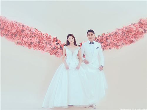 <b>婚纱摄影工作室解析拍婚纱照禁忌！</b>