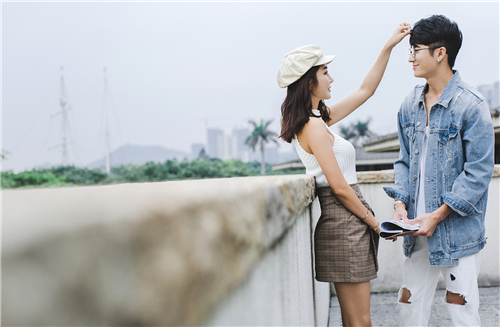 <b>长沙婚纱照拍摄选择几套礼服比较合适？</b>