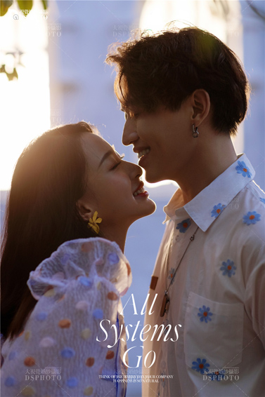 <b>刘先生 & 周小姐 婚纱照</b>