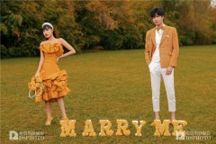 <b>拍婚纱照的费用高不高</b>