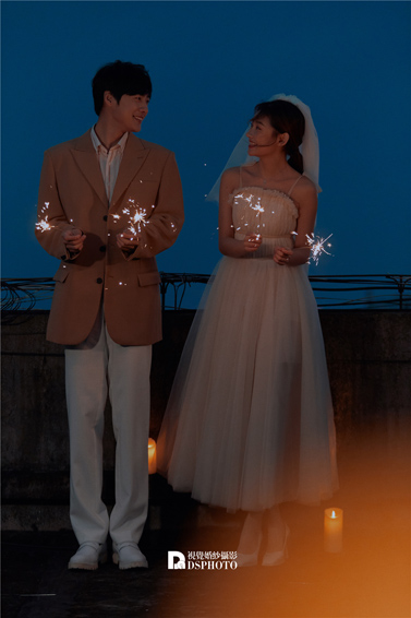 <b>《浪漫夜景》系列婚纱照</b>