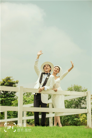 <b>尤先生x孟小姐</b>