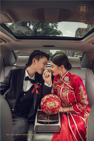 <b>《婚礼纪实》系列婚纱照</b>