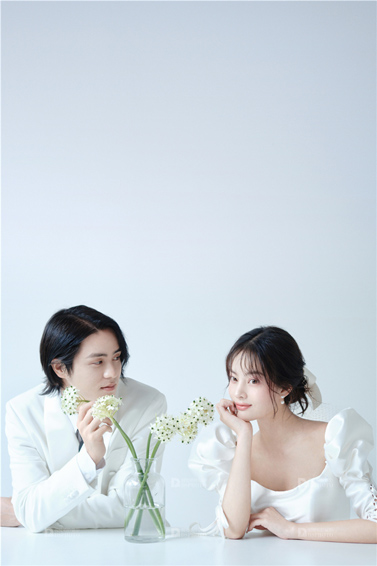 <b>< 韩式内景 > 主题婚纱摄影</b>