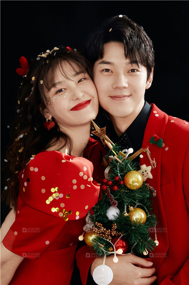 <b>< 圣诞 > 主题婚纱摄影</b>